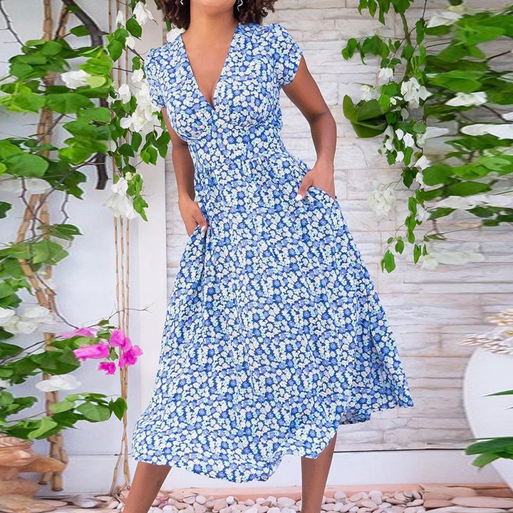 Evy | V-Neck Vintage Dress