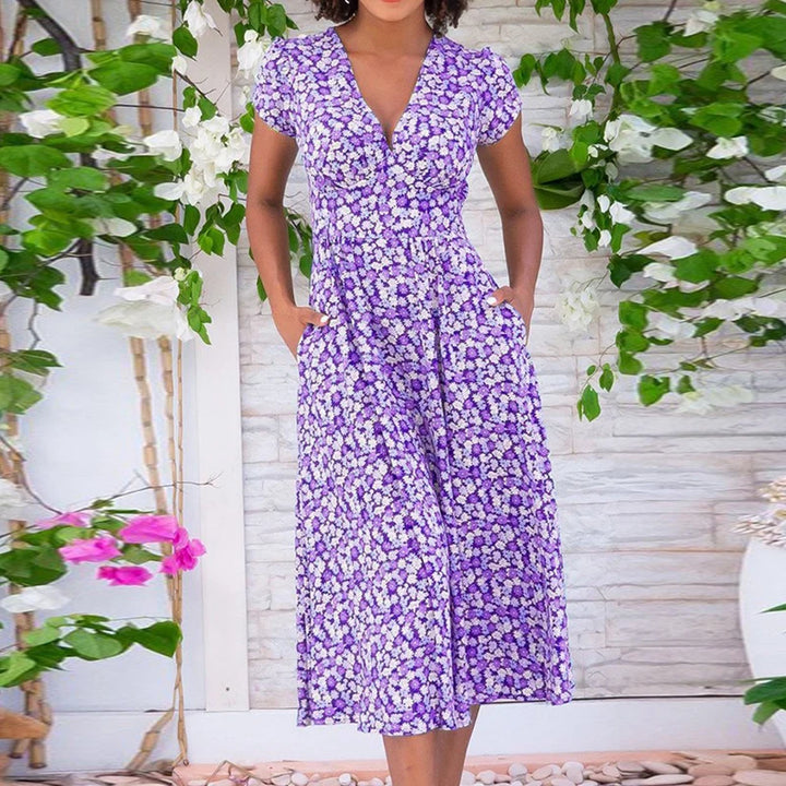 Evy | V-Neck Vintage Dress